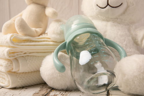 溫馨守護，定格美好——新生兒健康母嬰用品專業攝影指南